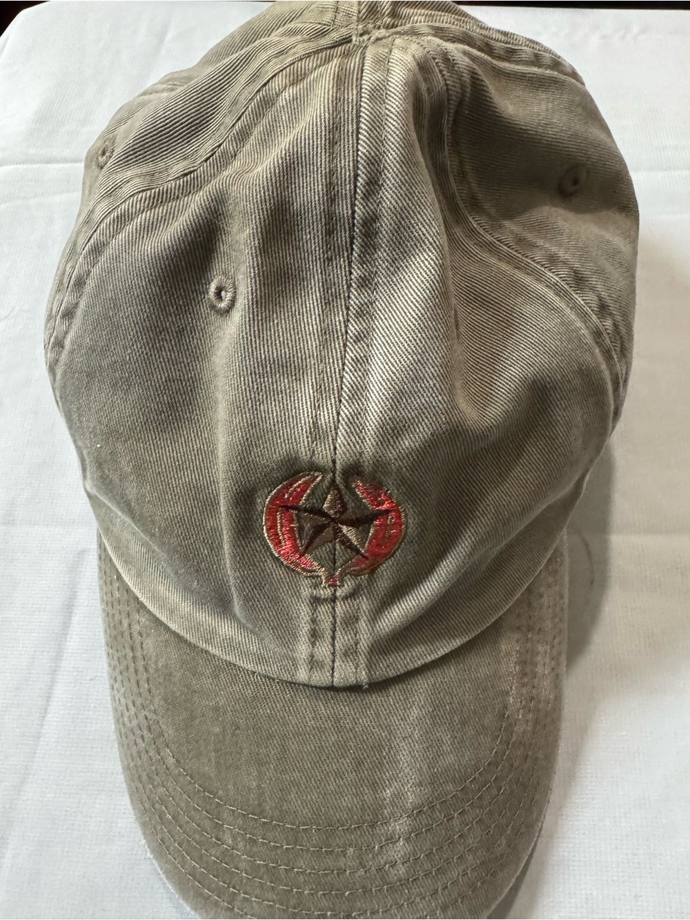 Banana Republic Baseball Cap with Red Star Embroidery - EUC - Unisex